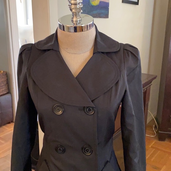 Betsey Johnson coat/rain coat with pockets and great heart buttons - Picture 2 of 13